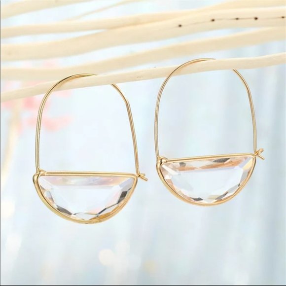 New❤️ Anthro Faceted Crescent Earrings - Picture 4 of 8